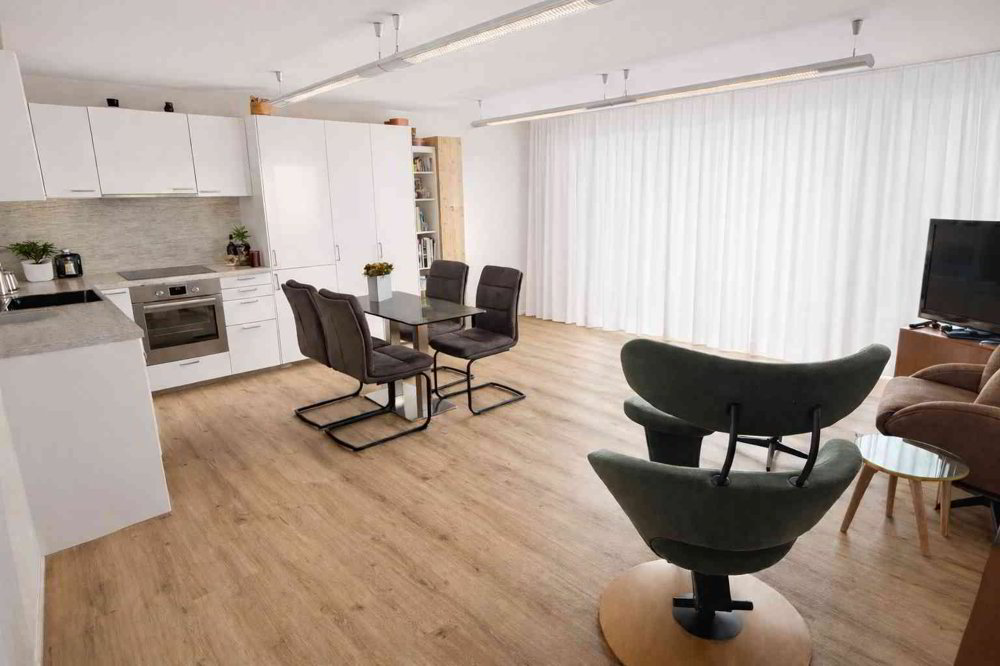 Maison 8.5 pièces à acheter à Hinterforst - image 1/12