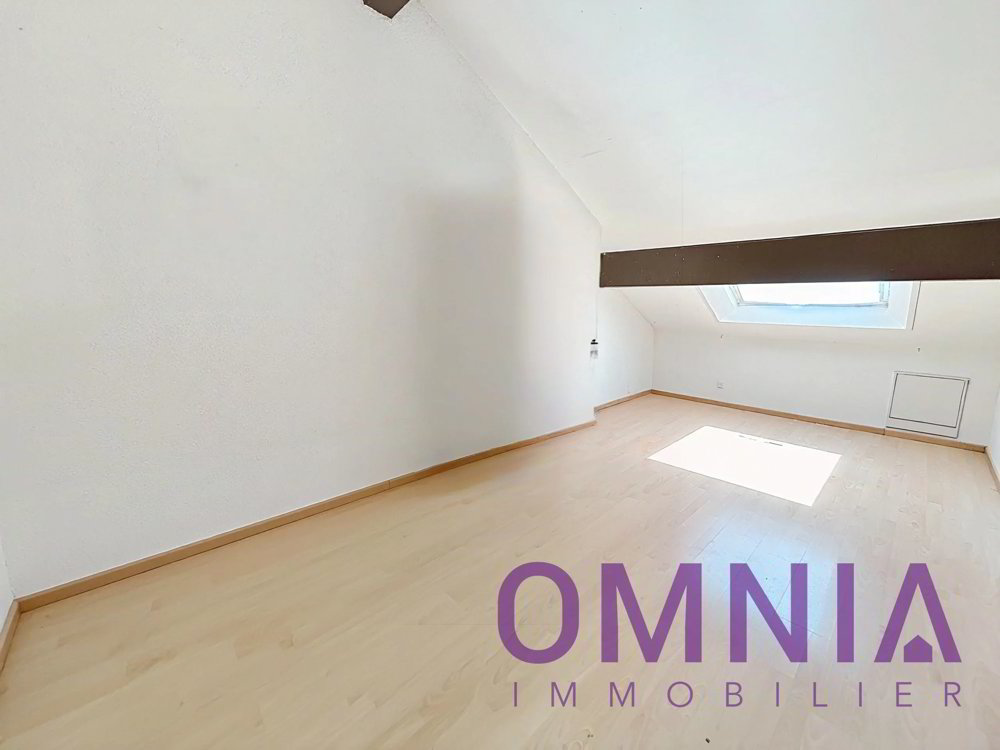 6 rooms Apartment to buy in Athenaz (Avusy) - image 1/13
