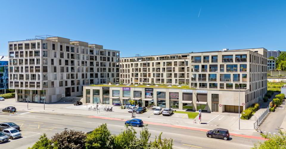 null rooms Office & Commercial for rent in Morges - image 1/4