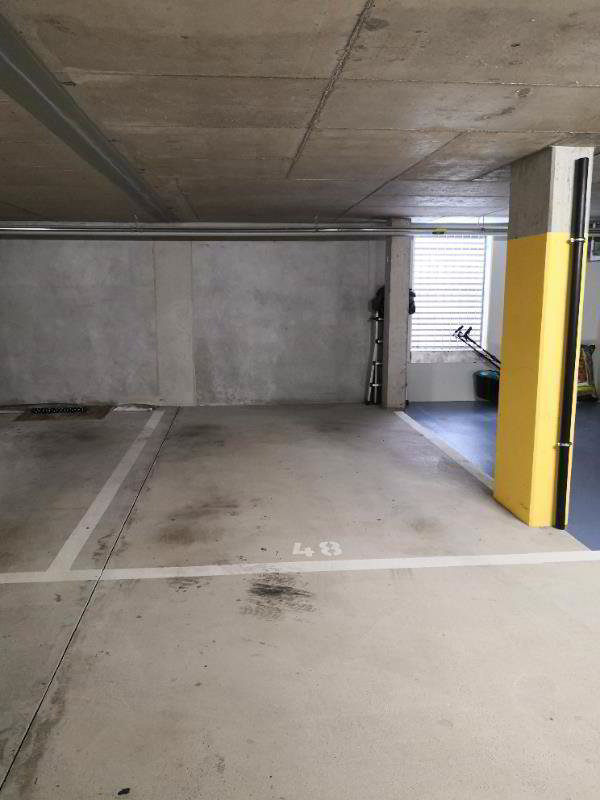 Parking, garage null pièces à louer à Pratteln - image 1/1