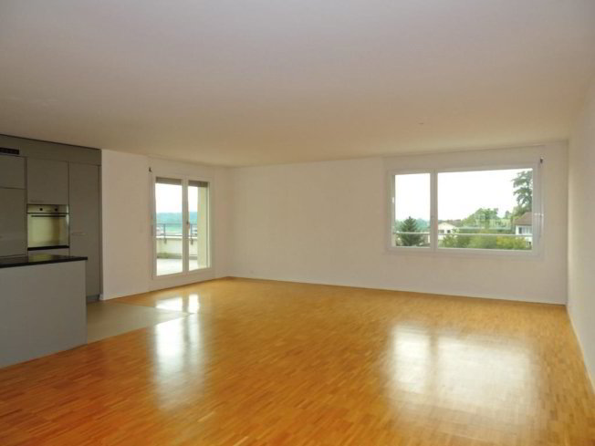 4 rooms Apartment for rent in Uster - image 1/1