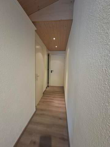 Appartement 1 pièces à louer à Delémont - image 1/5
