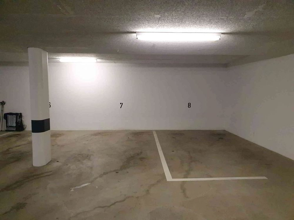 Parking, garage null pièces à louer à Rufi - image 1/1