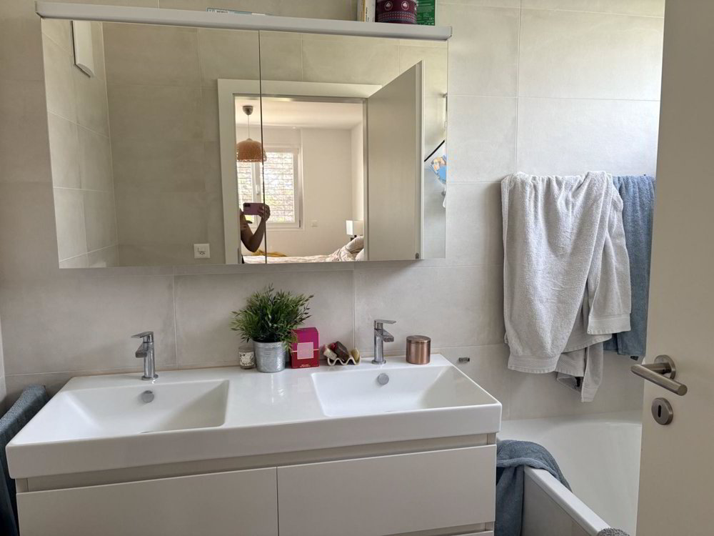 4 rooms Apartment for rent in Lausanne - image 1/12