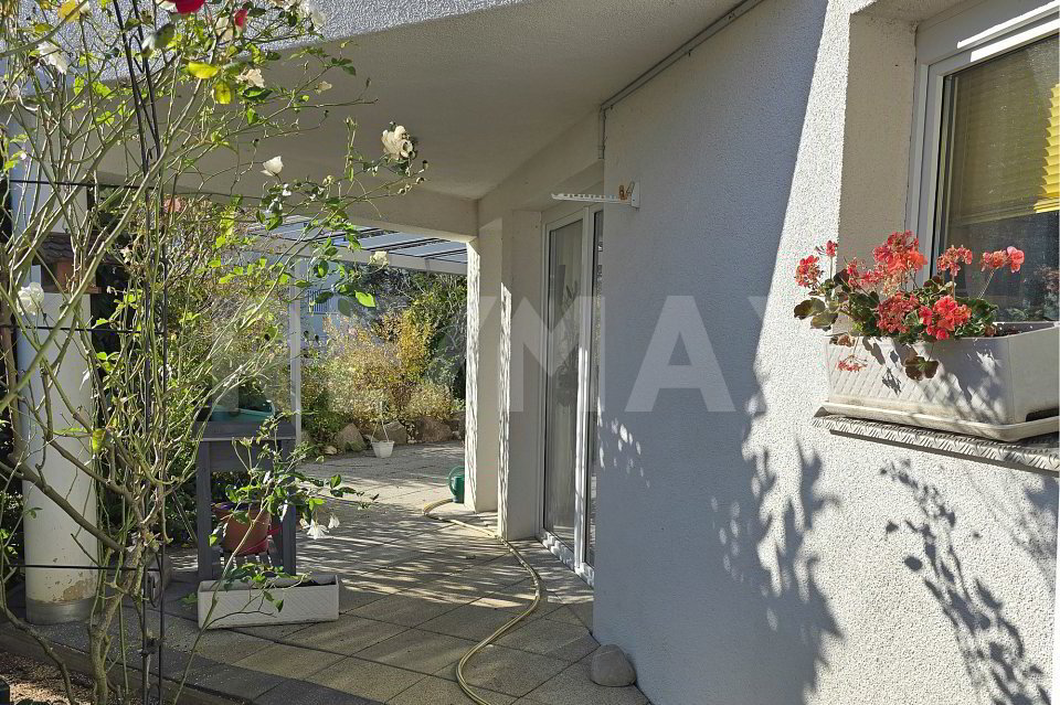 6.5 Zimmer Haus zum verkaufen in Seltisberg - Bild 1/9