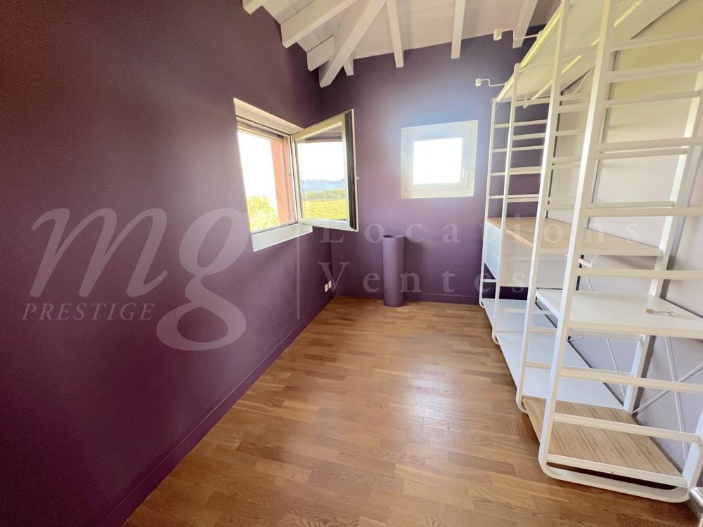 Casa di 7 locali in affitto a Meinier - immagine 1/13