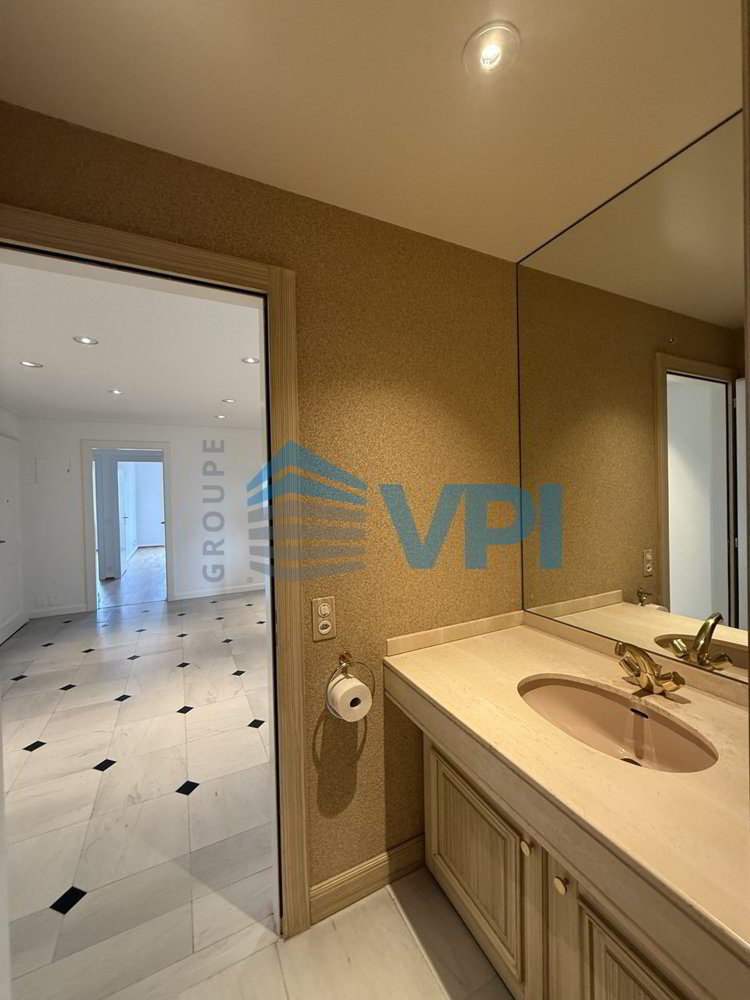 6 rooms Apartment for rent in Genève - image 1/13