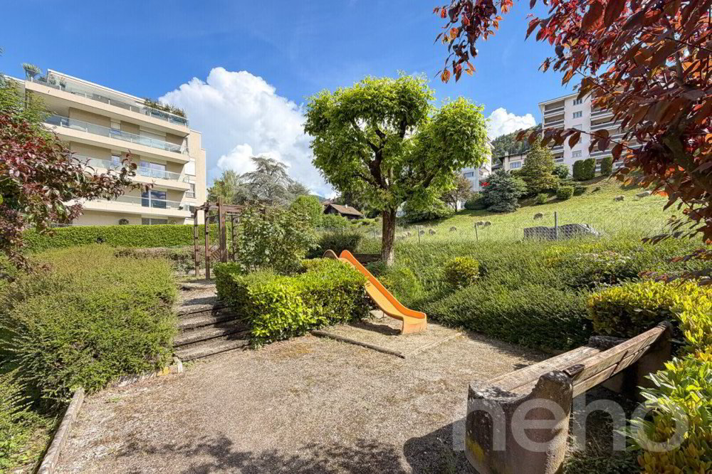 3 rooms Apartment to buy in Chernex - image 1/4