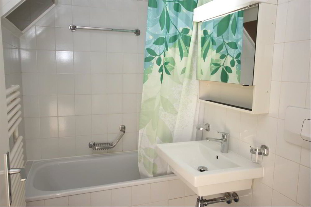 4 Zimmer Wohnung zu vermieten in Genf - Bild 1/6
