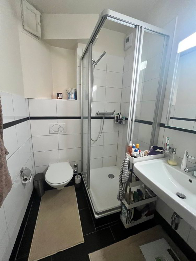 Appartement null pièces à louer à Ginevra - image 1/8