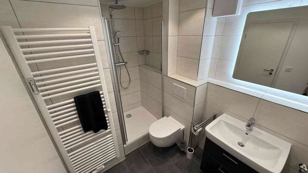 2 Zimmer Wohnung zu vermieten in Sion - Bild 1/6