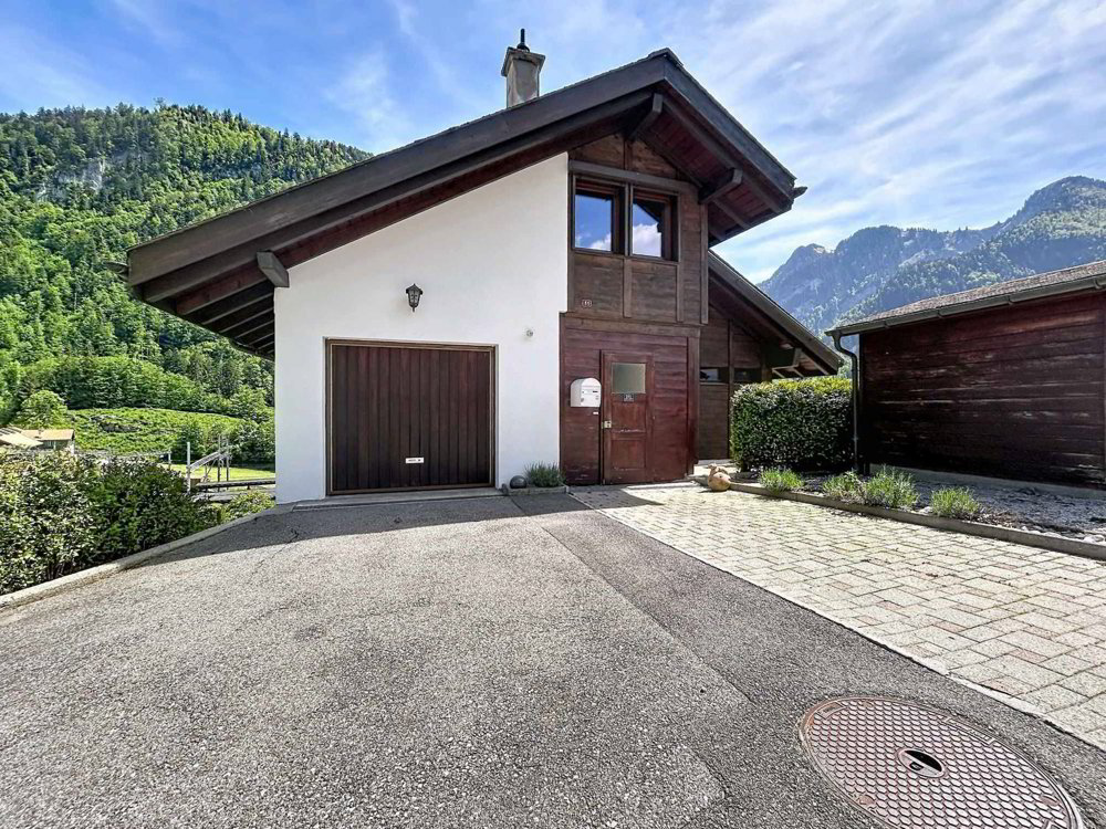 5 rooms House to buy in Montbovon - image 1/13