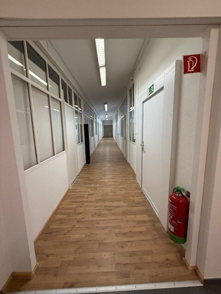 null Zimmer Büro zu vermieten in Münchenstein - Bild 1/8