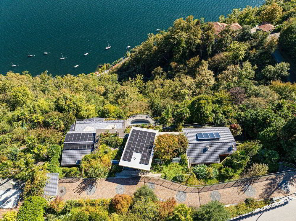 Maison 9 pièces à acheter à Ronco sopra Ascona - image 1/13
