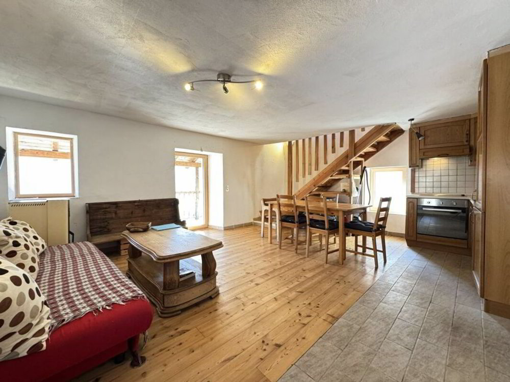 2.5 rooms House to buy in Loco - image 1/13