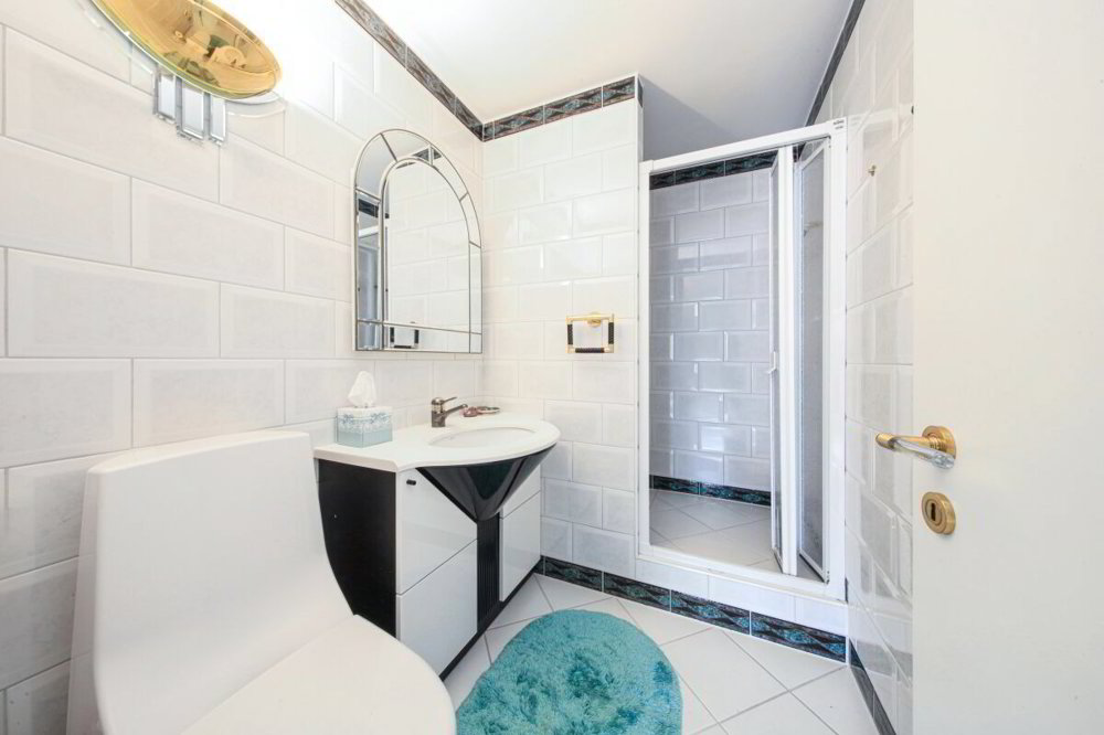 6.5 Zimmer Wohnung zum verkaufen in Ronco sopra Ascona - Bild 1/13