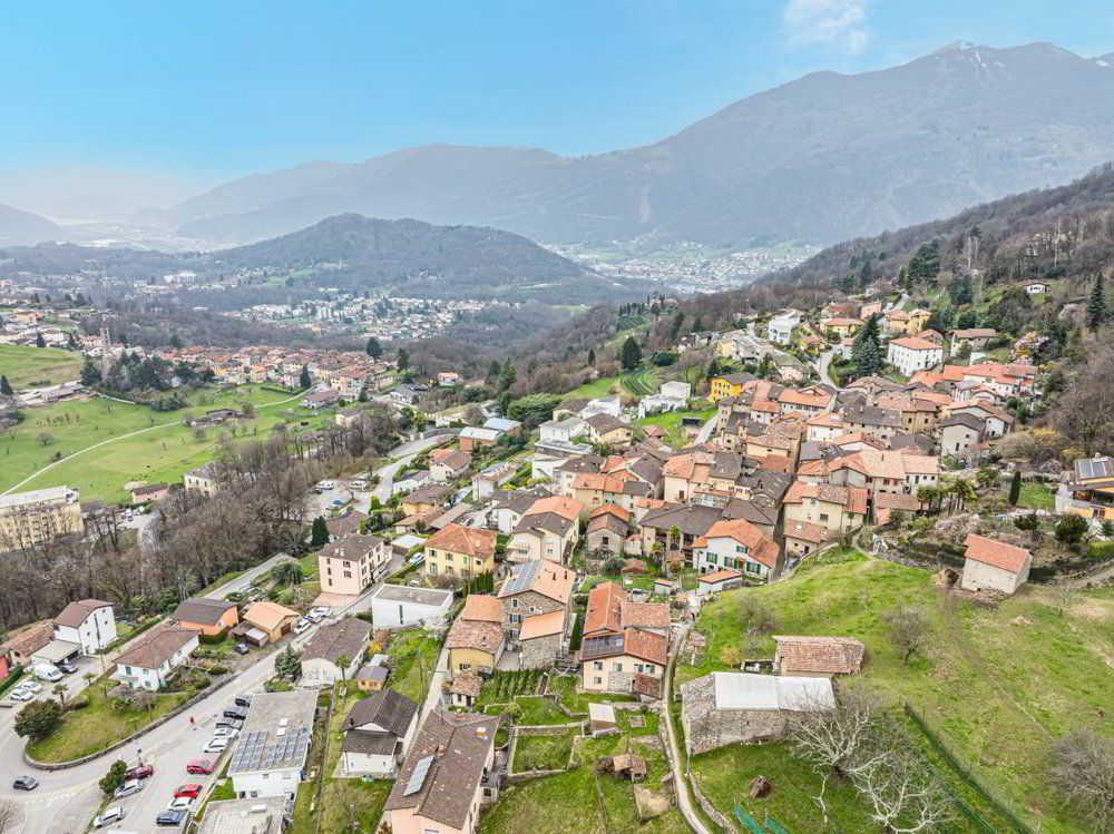 Casa di 2 locali in vendita a Bigorio - immagine 1/8