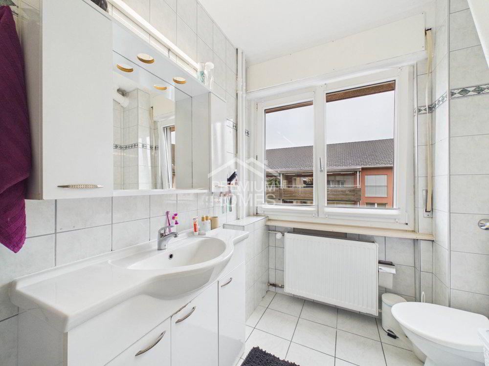 Appartamento di 4 locali in vendita a Herzogenbuchsee - immagine 1/9