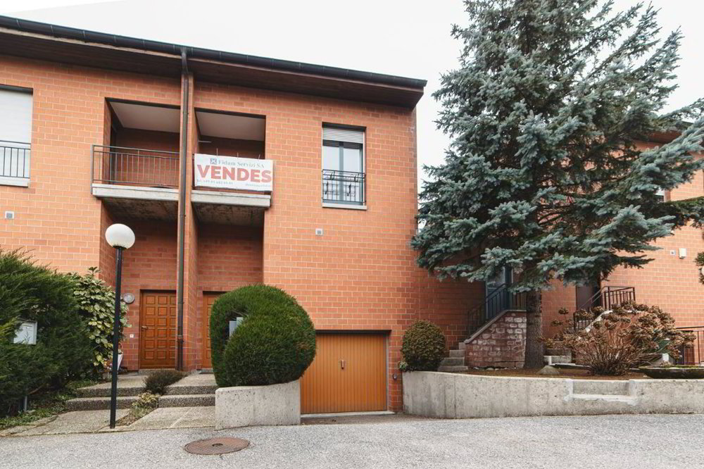 Maison 5 pièces à acheter à Chiasso - image 1/1