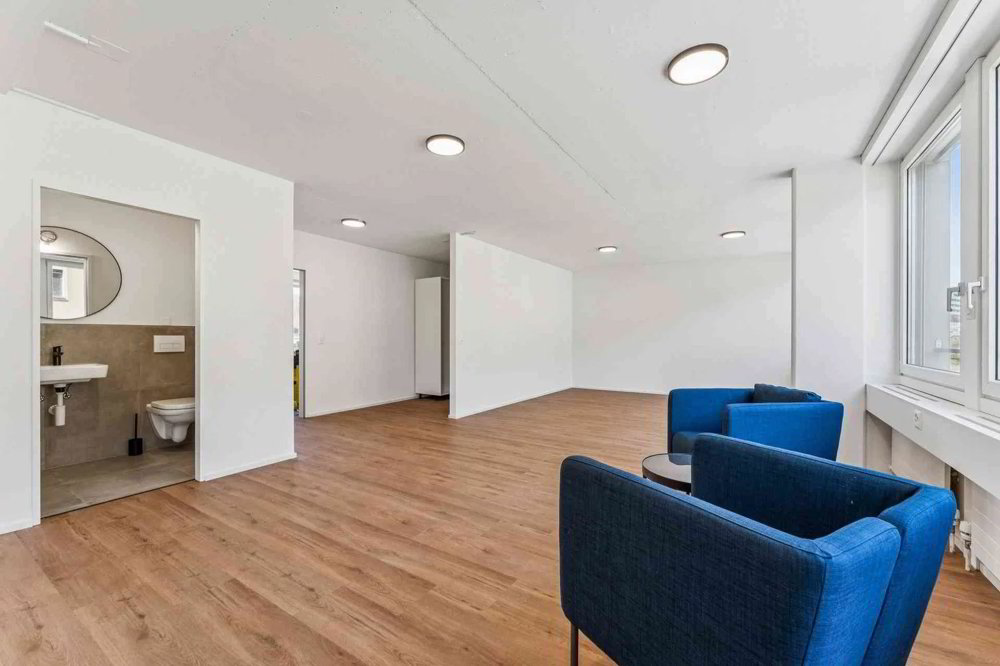 1 Zimmer Büro zu vermieten in Emmenbrücke - Bild 1/5