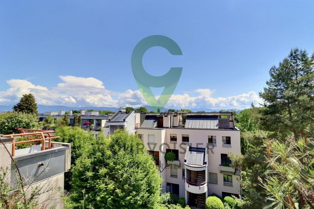 Appartement 5 pièces à acheter à Nyon - image 1/10
