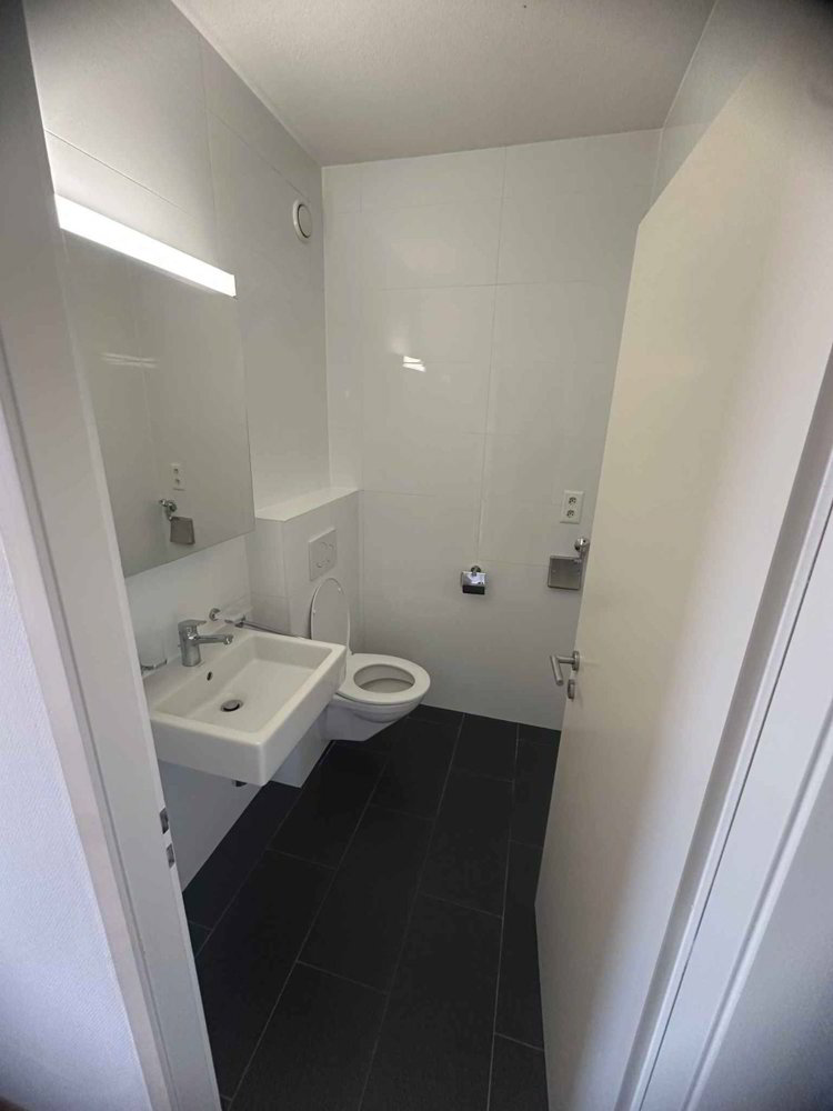 Appartement 5 pièces à louer à Genf - image 1/13