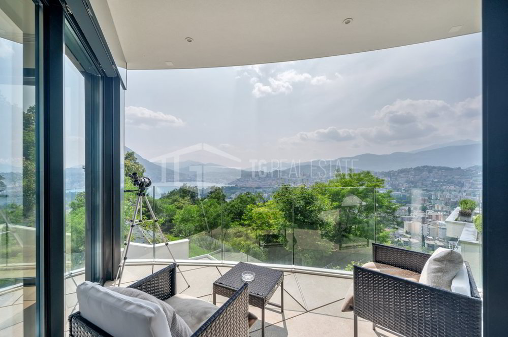 6 Zimmer Haus zum verkaufen in Lugano - Bild 1/11
