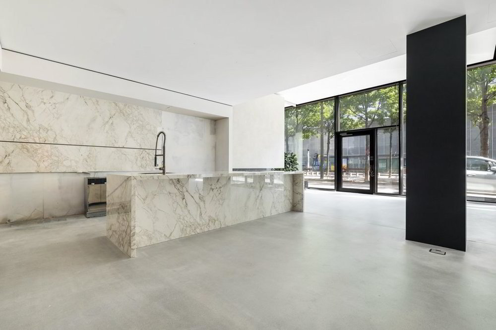 null rooms Office & Commercial for rent in Basel - image 1/12