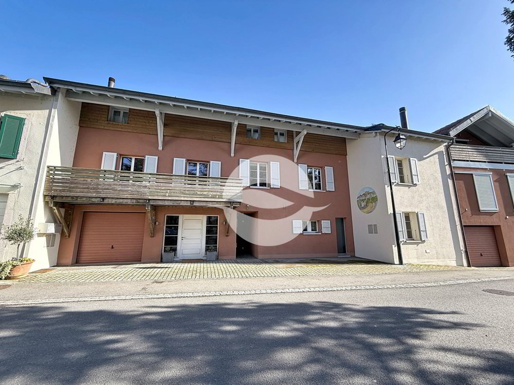 Appartement 3 pièces à louer à Bursinel - image 1/14