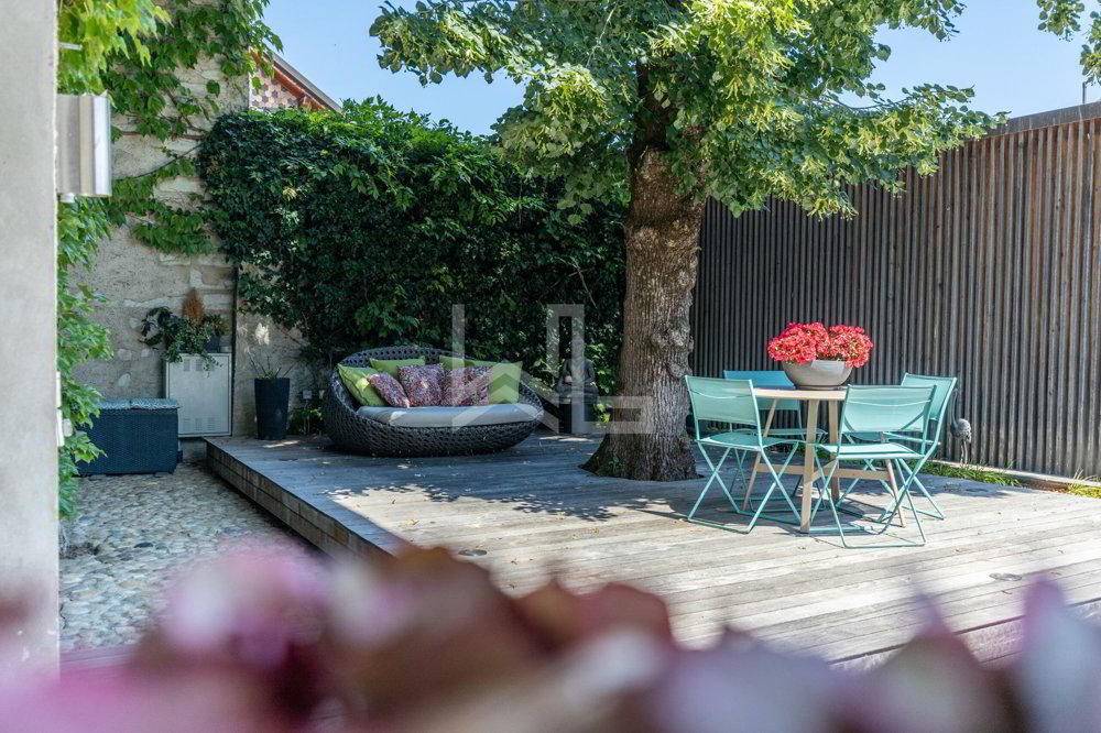 12 rooms House to buy in Gland - image 1/7