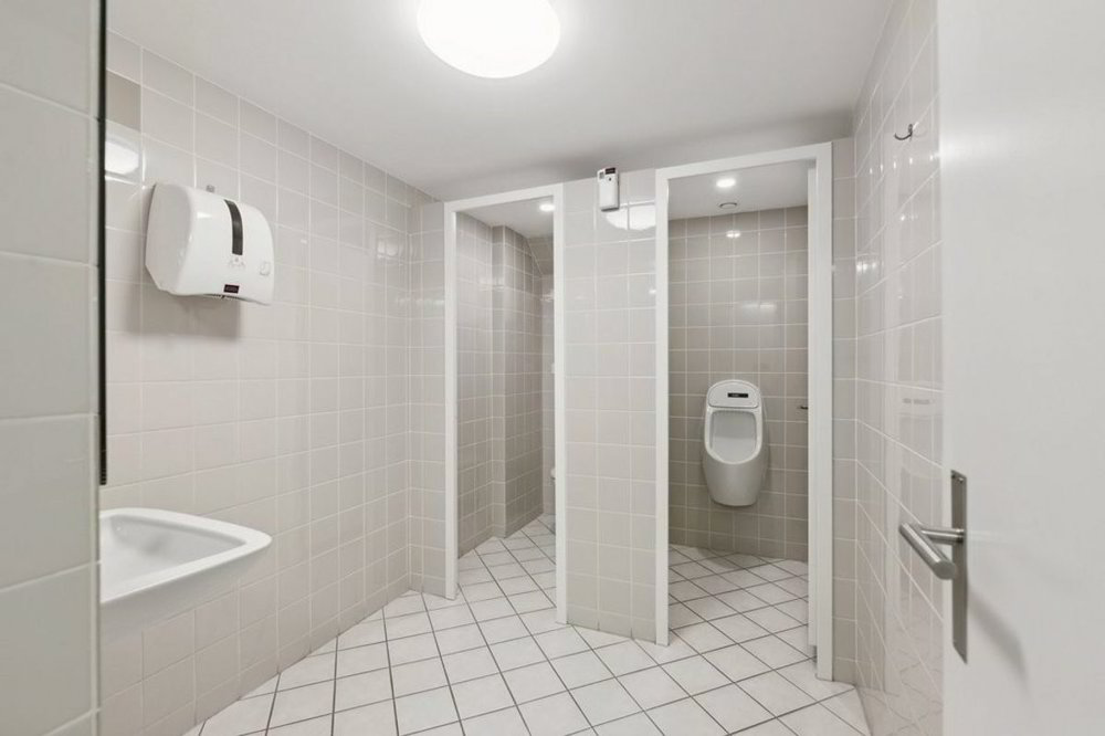 null rooms Office & Commercial for rent in Basel - image 1/9