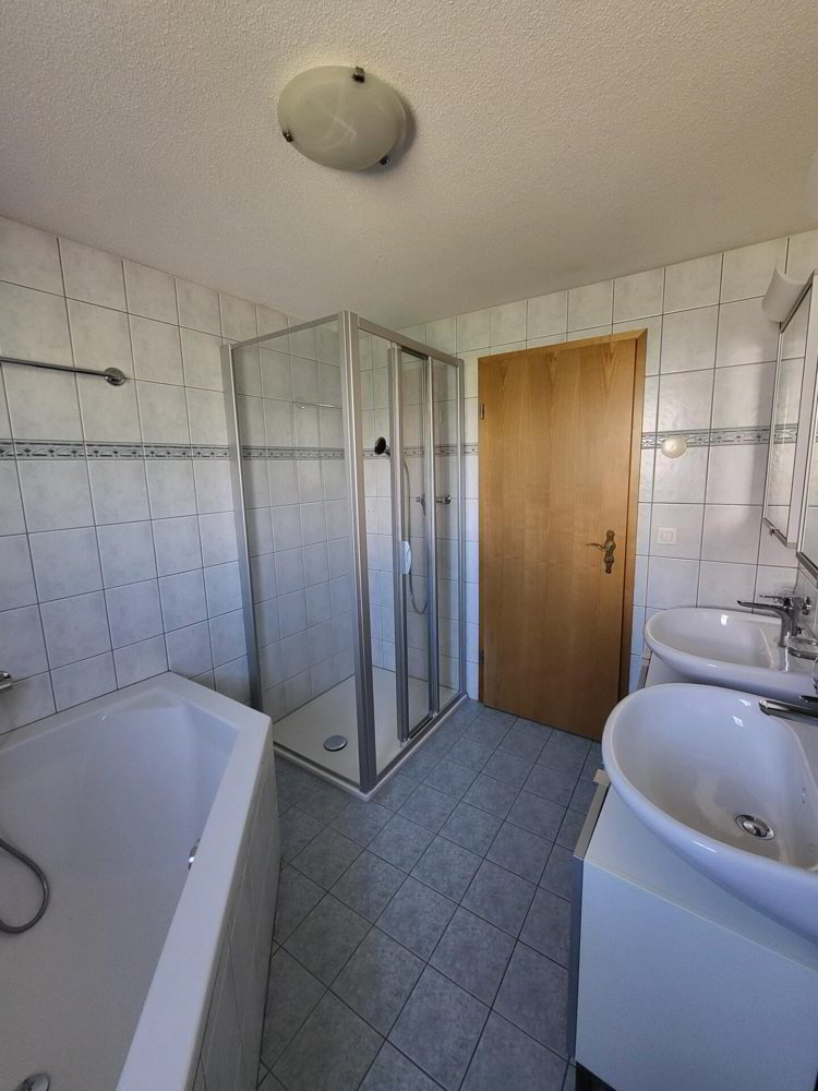 Appartement 3.5 pièces à louer à Gipf-Oberfrick - image 1/9