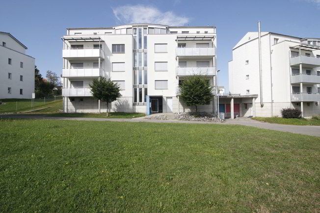 Appartamento di 2 locali in affitto a Wittenbach - immagine 1/1