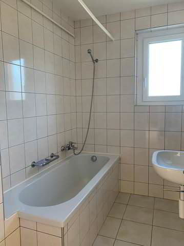 Appartement 4.5 pièces à louer à Fleurier - image 1/7