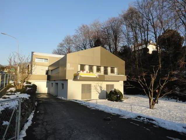 Parcheggio, garage di null locali in affitto a Corseaux - immagine 1/2