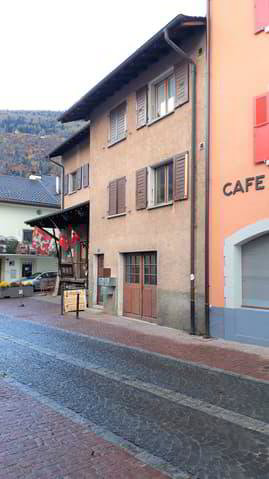 3.5 rooms Apartment for rent in Martigny - image 1/7