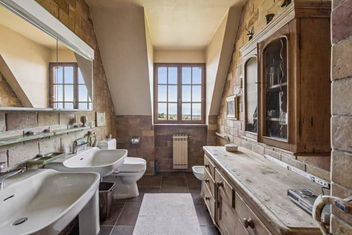 10.5 rooms House to buy in Echichens - image 1/10