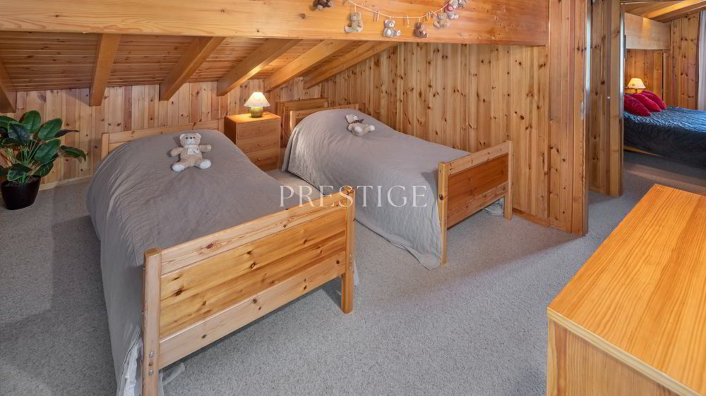 10 rooms House to buy in Arbaz - image 1/13
