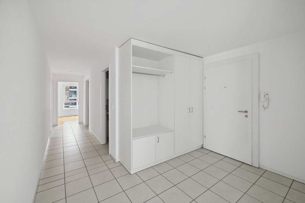 3 rooms Apartment for rent in Brigue - image 1/8