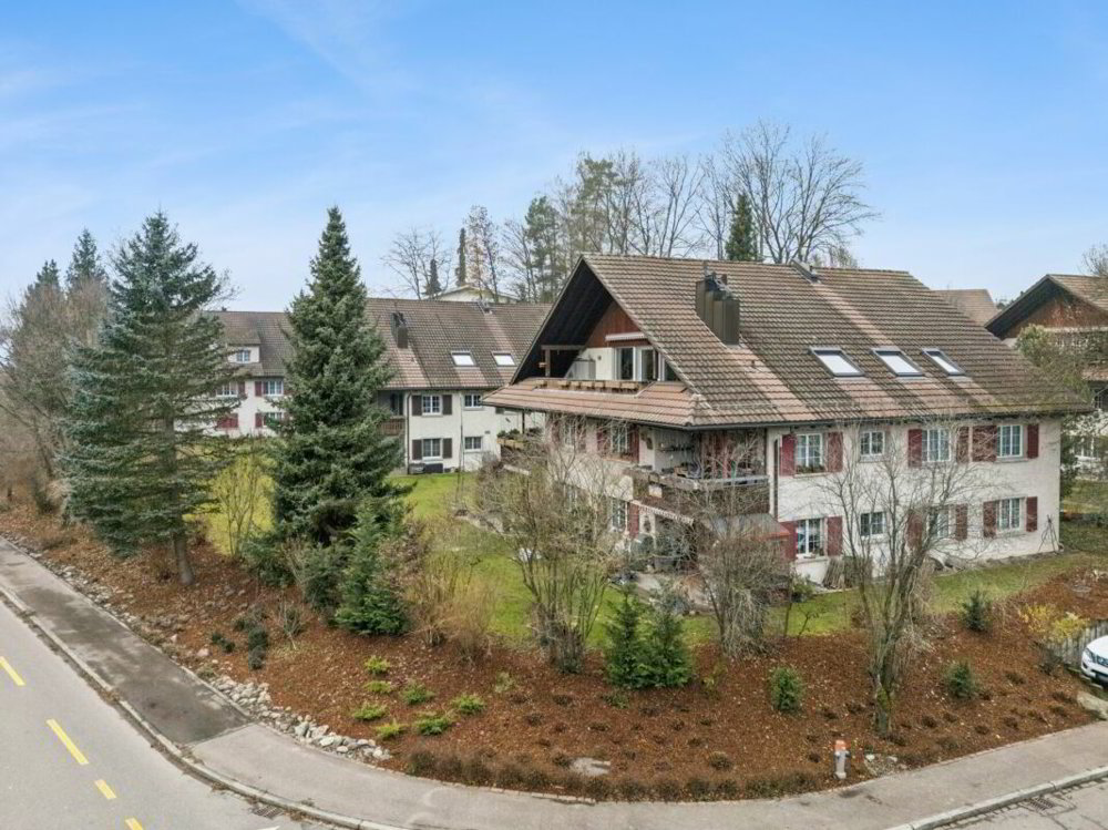 5 rooms Apartment to buy in Nürensdorf - image 1/13