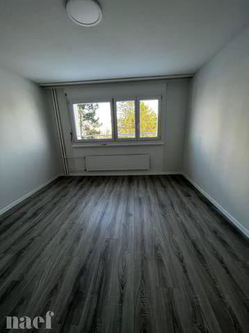 3.5 rooms Apartment for rent in La Chaux-de-Fonds - image 1/8