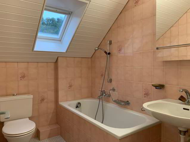 4 rooms Apartment for rent in Peseux - image 1/5
