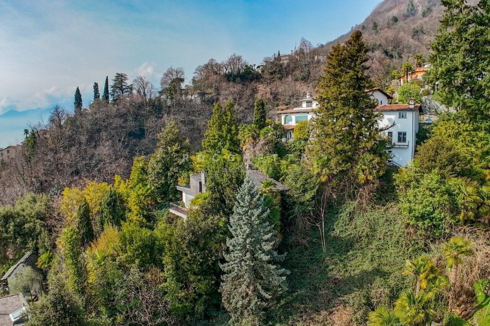 Terreno di 12 locali in vendita a Brione sopra Minusio - immagine 1/7