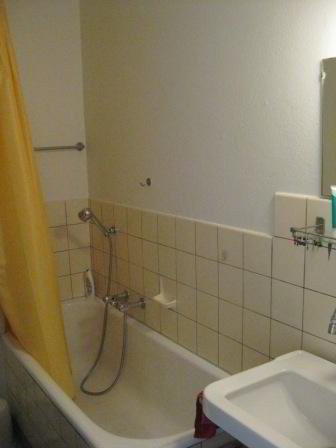 Appartement 2 pièces à louer à Berna - image 1/5