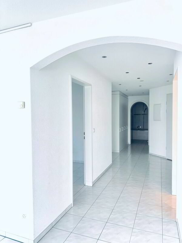 Appartamento di 3 locali in vendita a Sigriswil - immagine 1/13