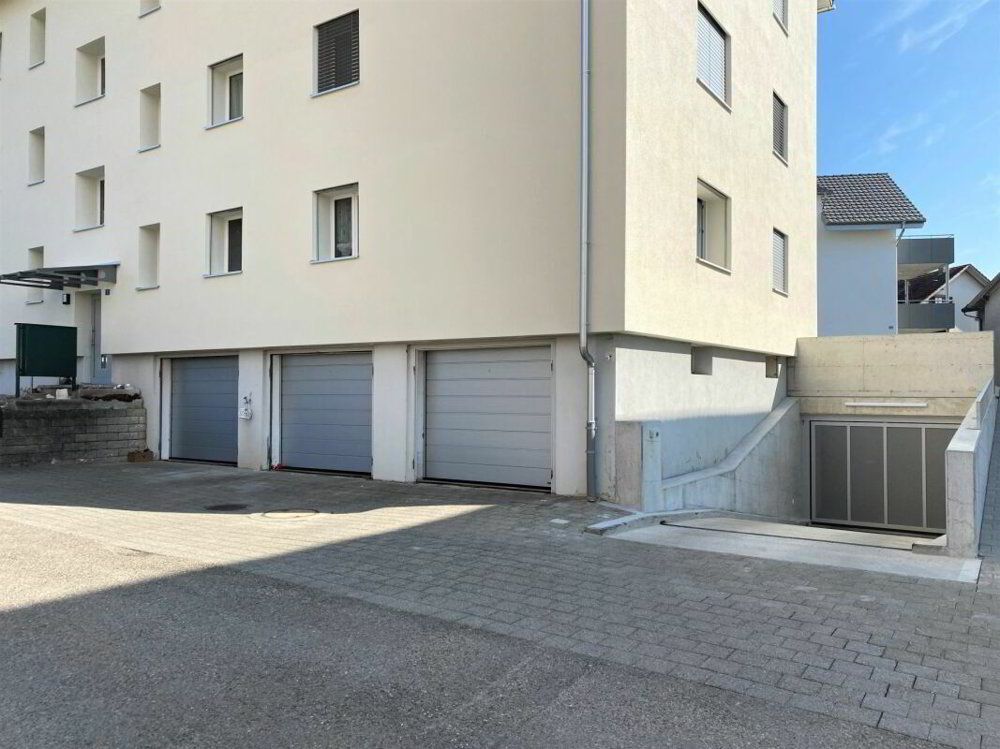 null Zimmer Parkplatz, Garage zu vermieten in Stachen - Bild 1/4
