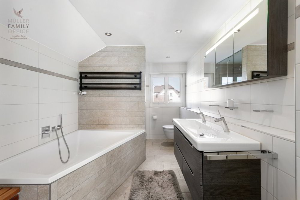 Casa di 5.5 locali in vendita a Steinach - immagine 1/13