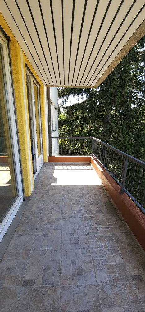 5 rooms Apartment for rent in Bâle - image 1/9