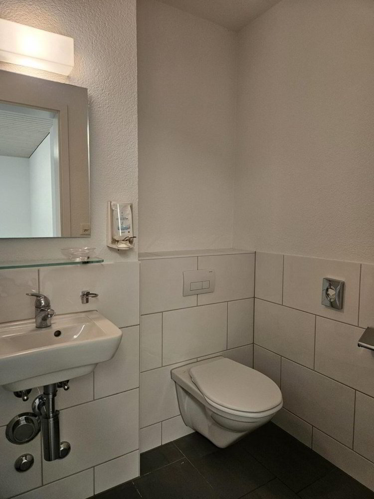 null Zimmer Büro zu vermieten in Bern - Bild 1/9