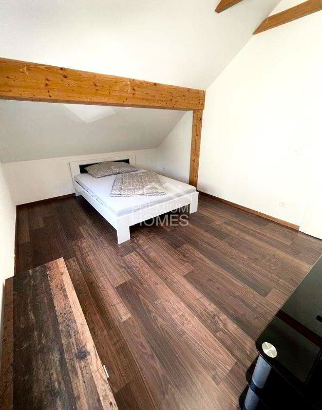 Maison 9 pièces à acheter à Abtwil SG - image 1/9